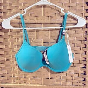 Victoria’s Secret Blue T-Shirt Push-Up Perfect Shape Bra